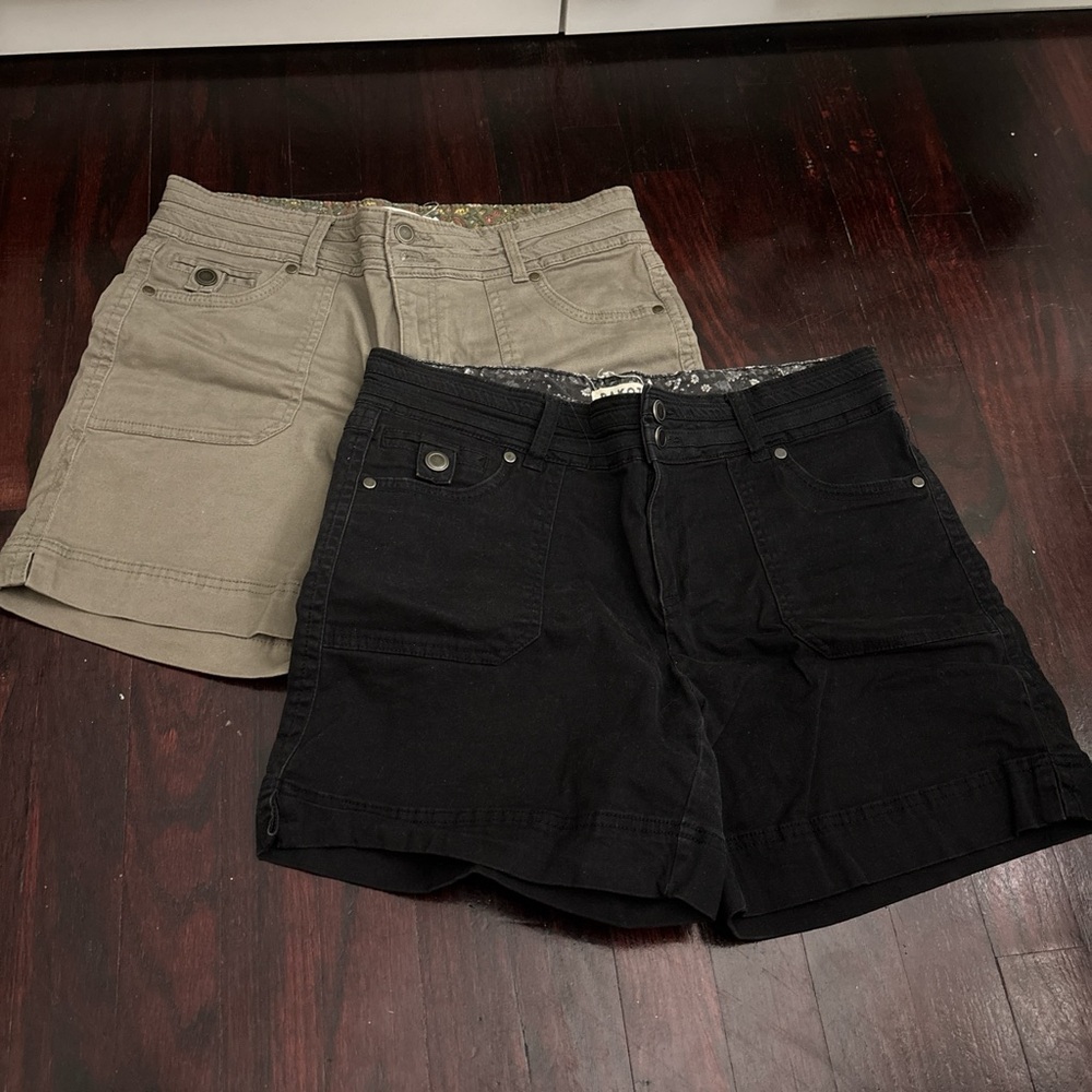 Black and Light Olive Green Casual Shorts Set